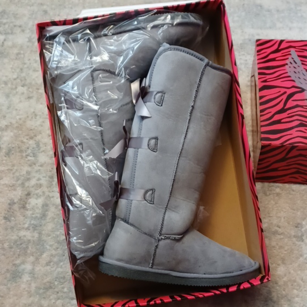 Winter boots